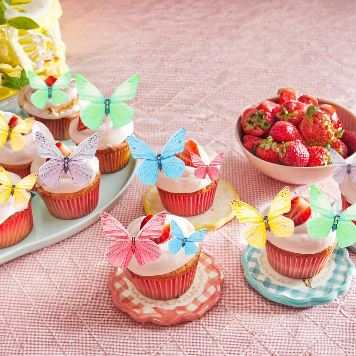 Ephlyn 72Pcs Edible Butterfly Cupcake Toppers Mixed Color Cake Picks Cute Butterfly Cake