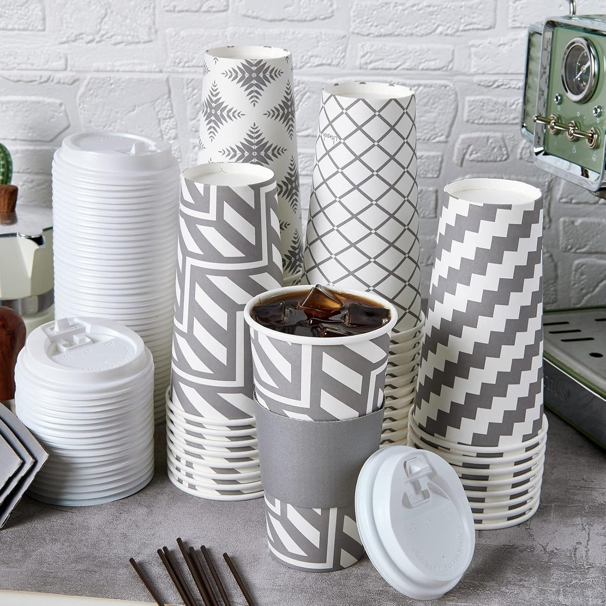 LITOPAK 100 Pack 20 oz Paper Coffee Cups with Lid, Sleeve, and Straws, Four Designs of Disposable
