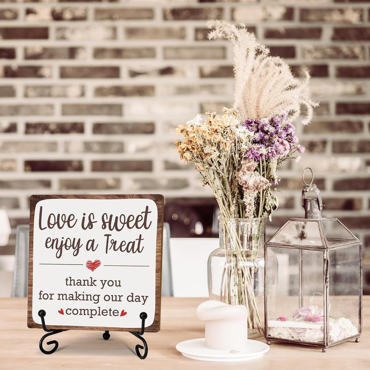 5“ Romantic Decor Plaque, Love Is Sweet Enjoy A Treat Table Sign With 1 Iron Support For Wedding