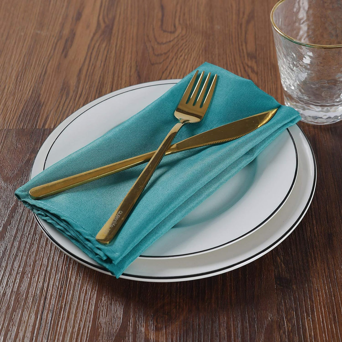 Cloth Napkins 17x17 inch Washable Polyester Dinner Napkins Soft Table Napkins for Wedding Party