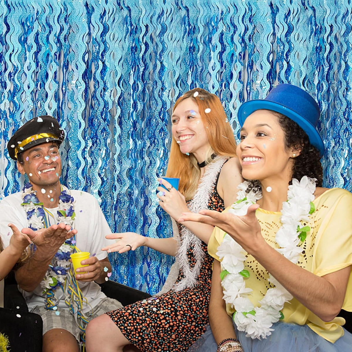 Tinsel Foil Fringe Curtains Wavy Backdrop for Parties Sparkle Metallic Wavy Foil Fringe Backdrop