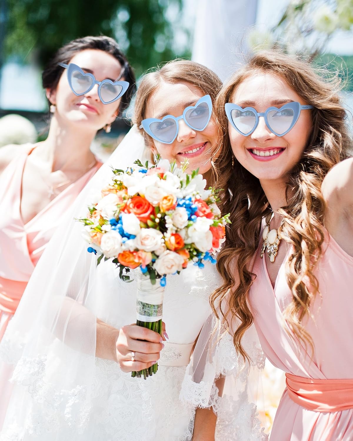 Flutesan 20 Pairs Retro Heart Sunglasses Vintage Cat Eye Heart Glasses Women Bachelorette Bride