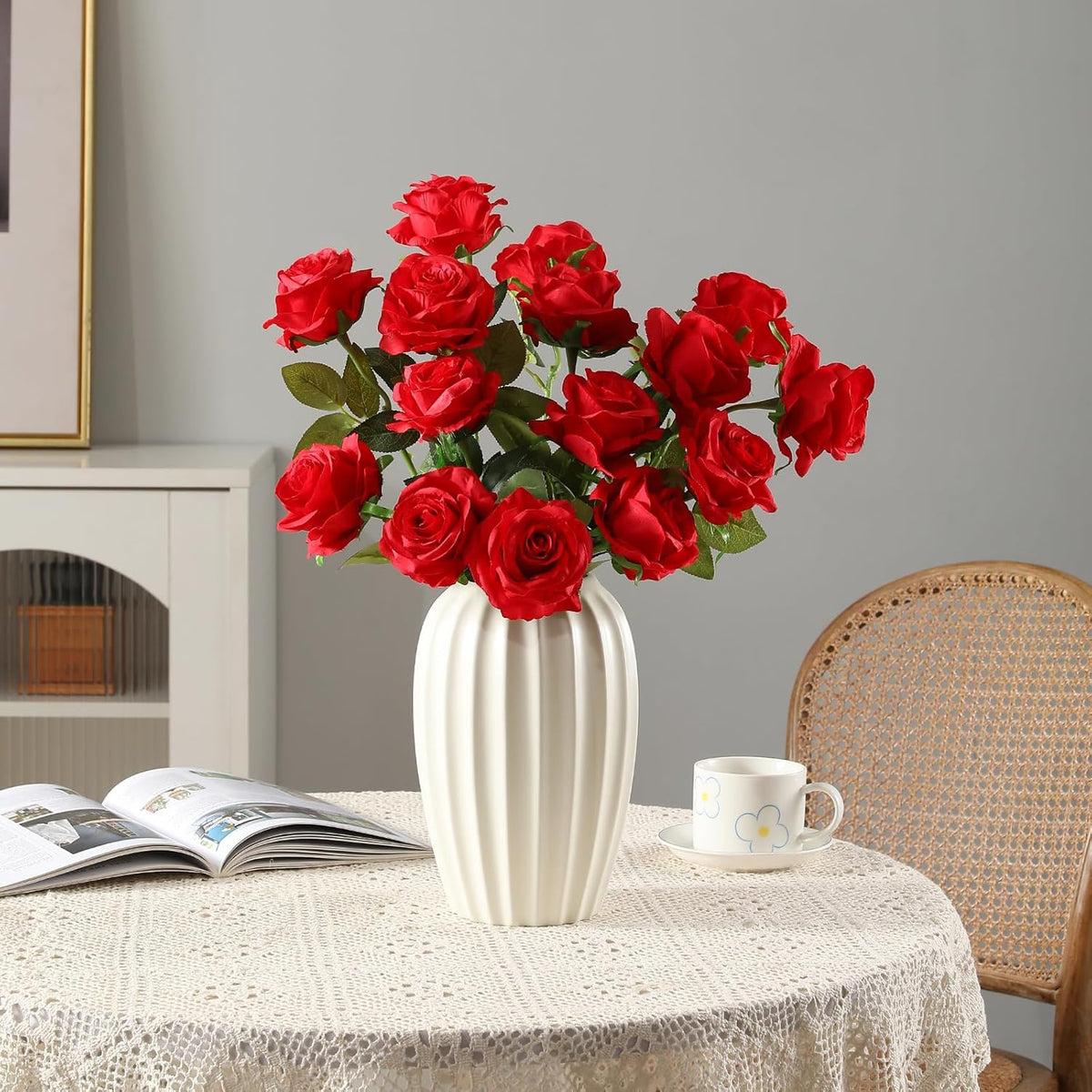 Tifuly 12 Pcs Red Roses Artificial Flowers,Realistic Long Stem Fake Silk Roses Bouquet for Party
