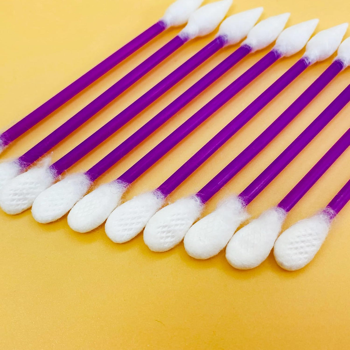 900pcs CGR Precision Cotton Swabs with Pointed and Flattened Tip Cosmetic Makeup