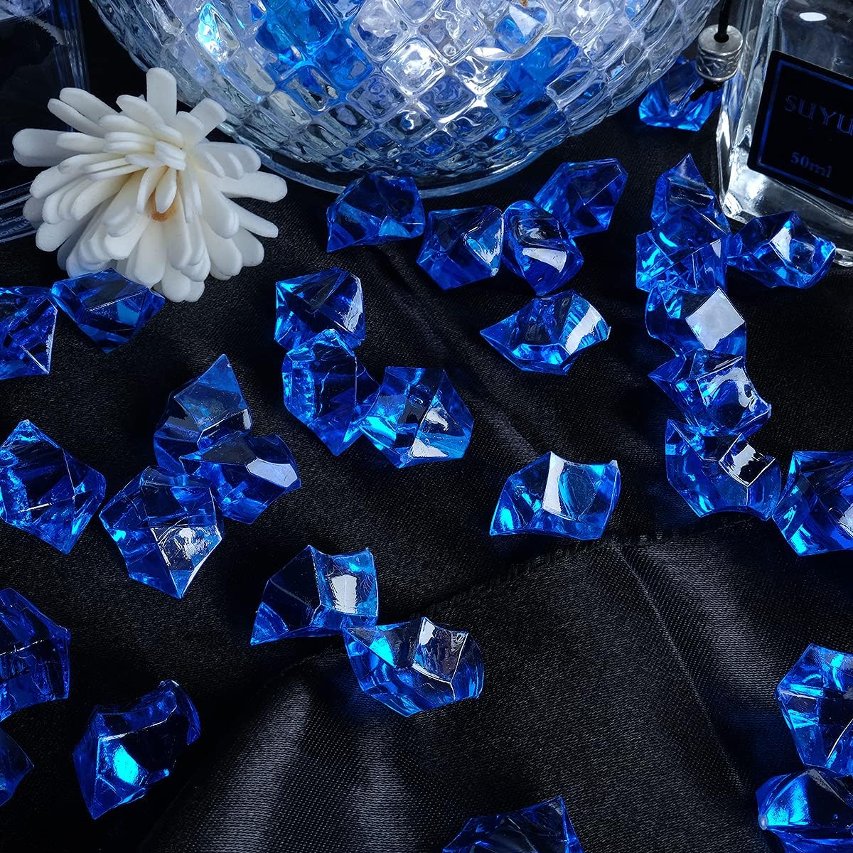 Babenest Acrylic Crushed Ice Rocks, 150 PCS Fake Crystals Plastic Ice Cubes Diamonds Gems for Vase