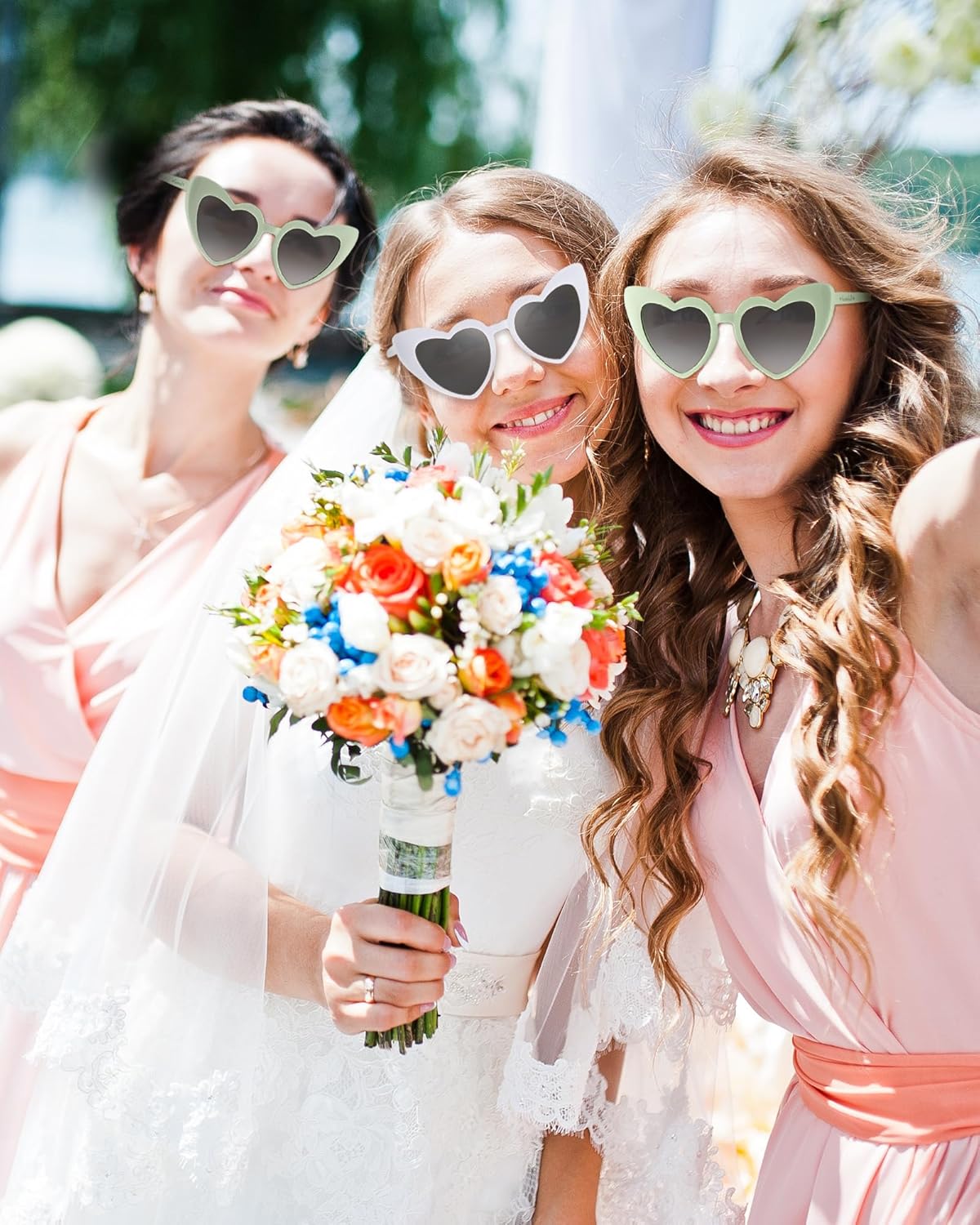 Flutesan 20 Pairs Retro Heart Sunglasses Vintage Cat Eye Heart Glasses Women Bachelorette Bride