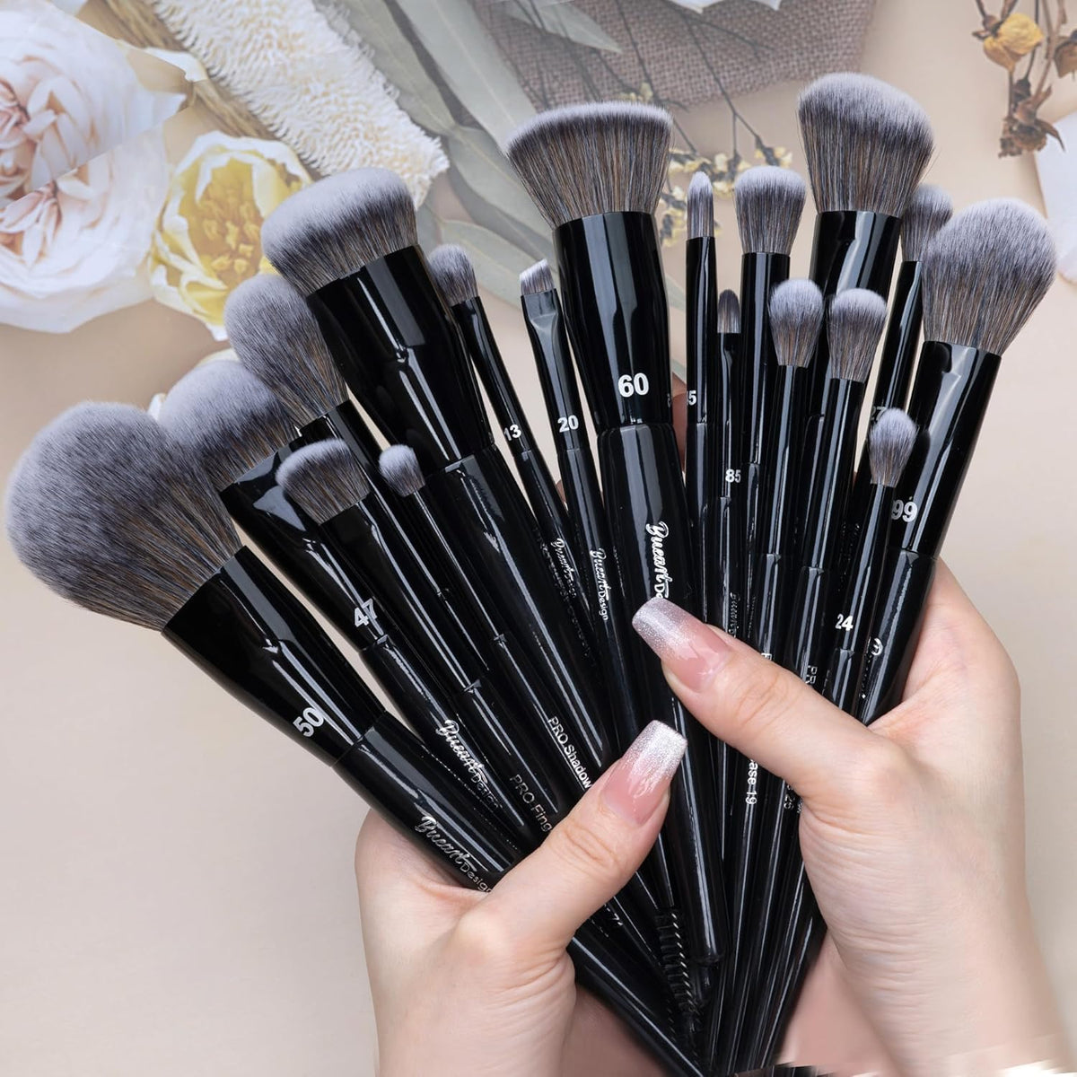 Bueart Design 19Pcs Professional Grade Labeled Makeup Brushes Set, Large Foundation Powder Contour