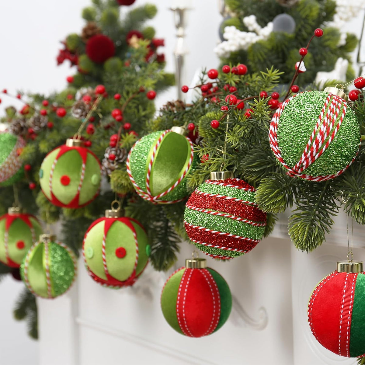 SY Super Bang Red Green Christmas Ball Ornaments, 15PCS Shatterproof Velvet Ornaments Set for