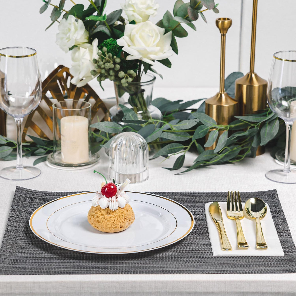 N9R 100PCS Gold Plastic Plates, 10.25 inch White Disposable Dinner Plate with Gold Rim, Heavy Duty