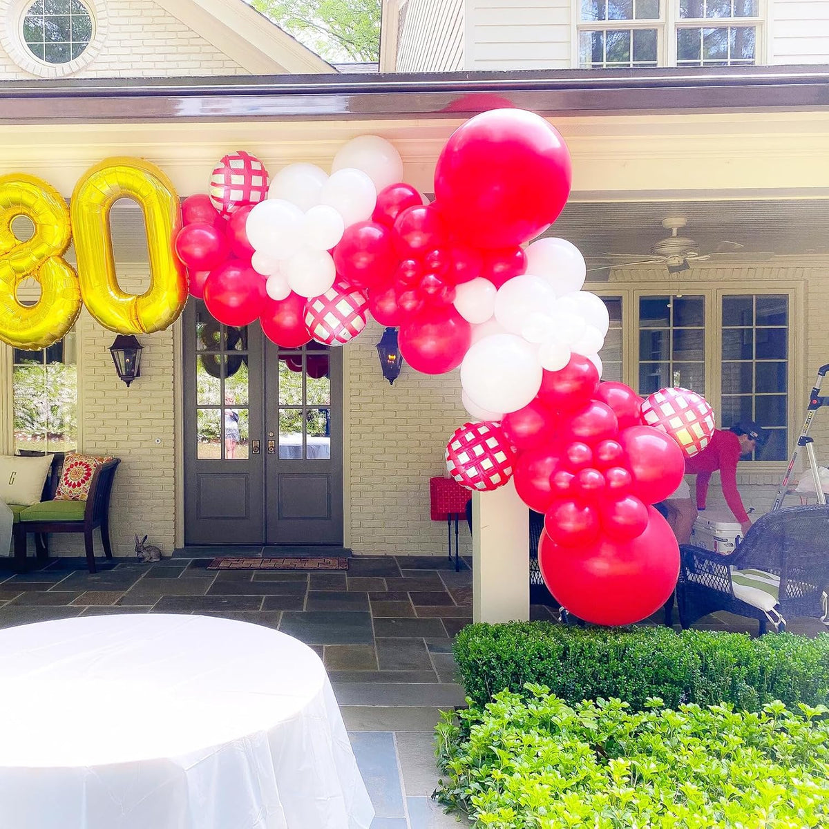 90pack Red Balloons Different Size 18/12/10/5 Inch Red Balloon Garland Arch Kit for Valentine's