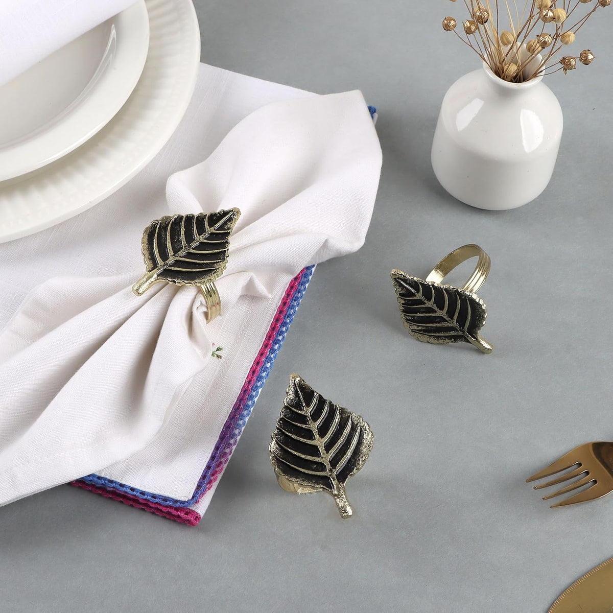 Set of 12 Rooster Napkin Rings for Farmhouse Decor | Premium Metal Leaf Dinnerware Napkin Holders |