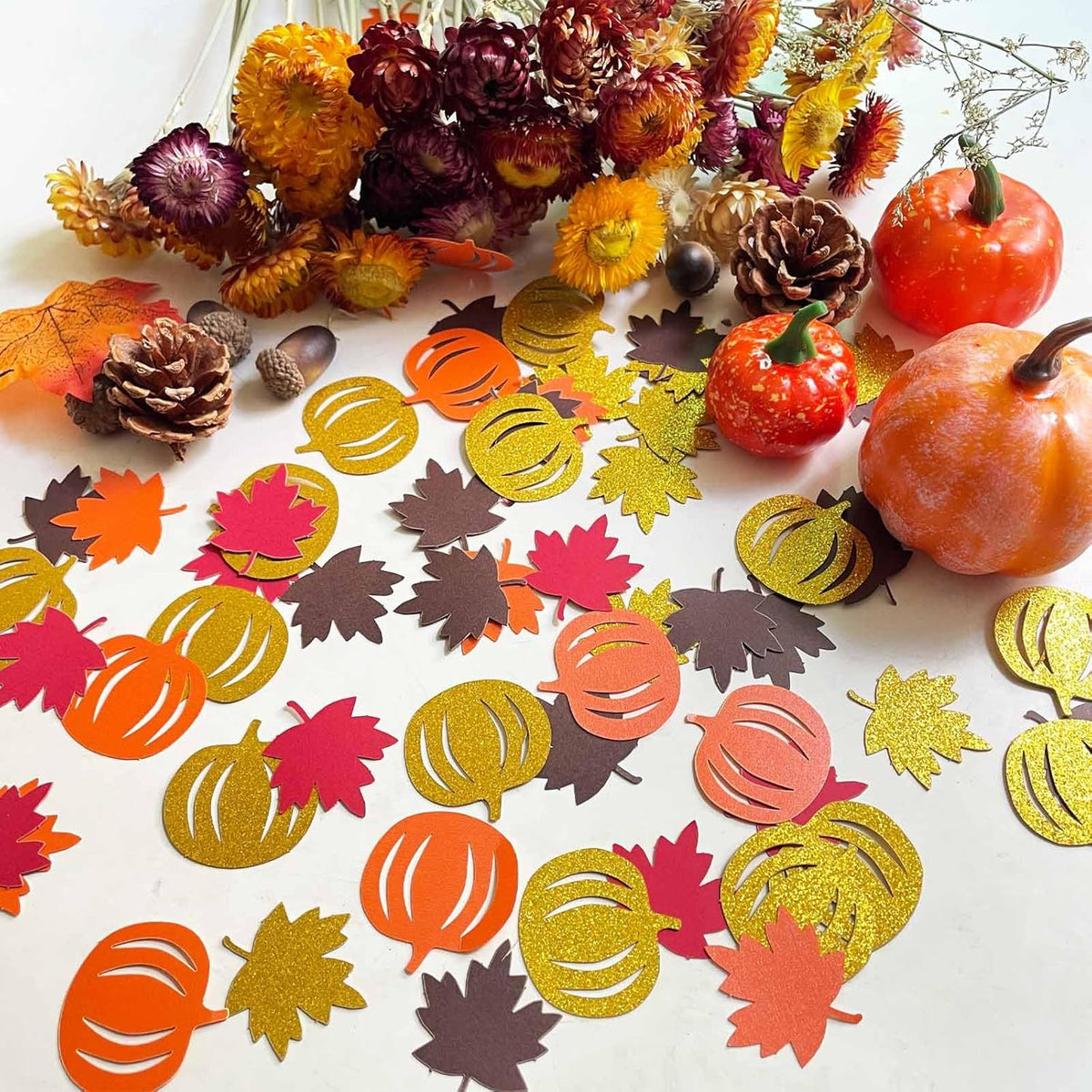 200 Pcs Fall Confetti Glitter Fall Maple Leaf Shape Autumn Thanksgiving Table Scatters Confetti for