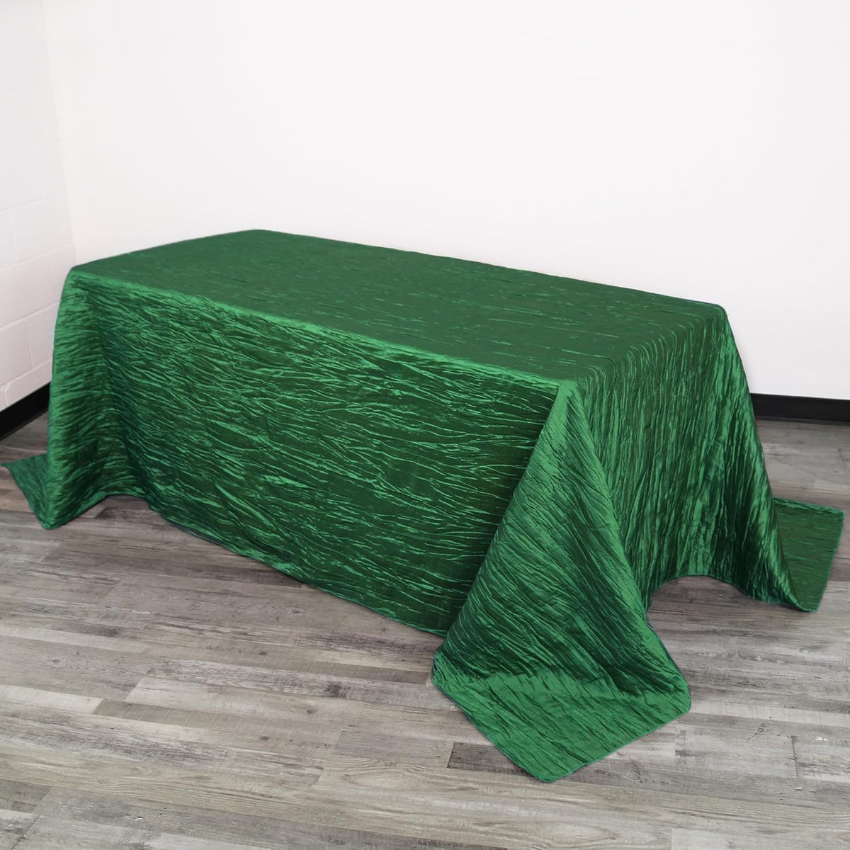 YOUR CHAIR COVERS - 90 x 156 inch Rectangular Crinkle Taffeta Tablecloth - Hunter Green, Rectangle
