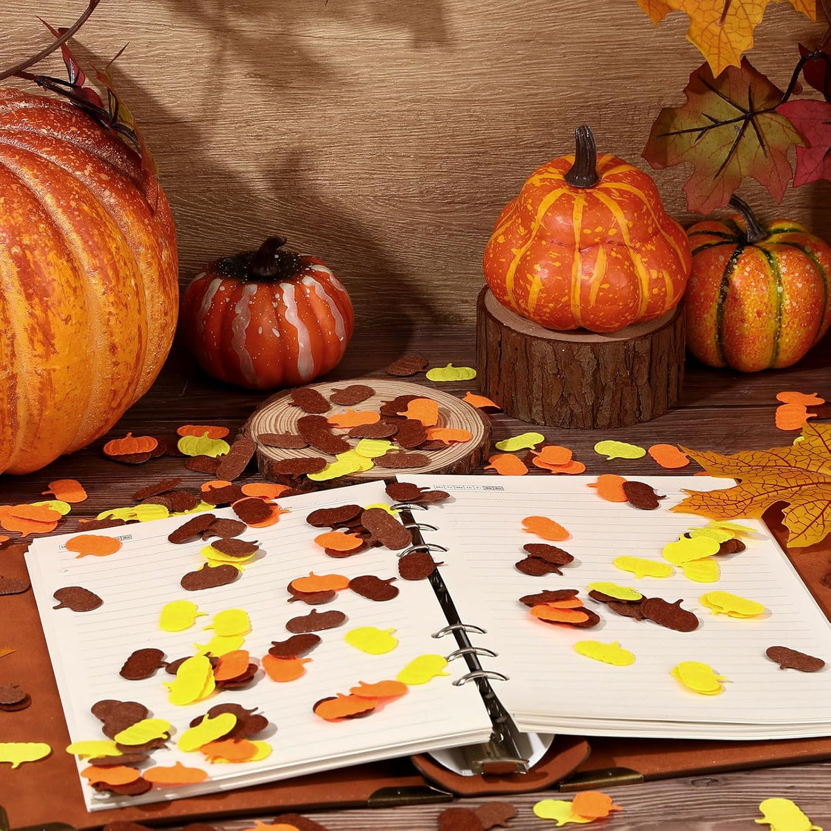 MARFOREVER Fall Felt Pumpkin Confetti, 500Pcs Thanksgiving Pumpkins Confetti Decorations Mixed Fall