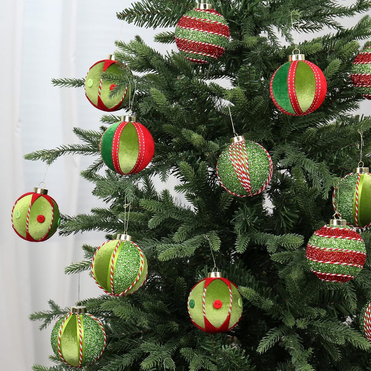 SY Super Bang Red Green Christmas Ball Ornaments, 15PCS Shatterproof Velvet Ornaments Set for
