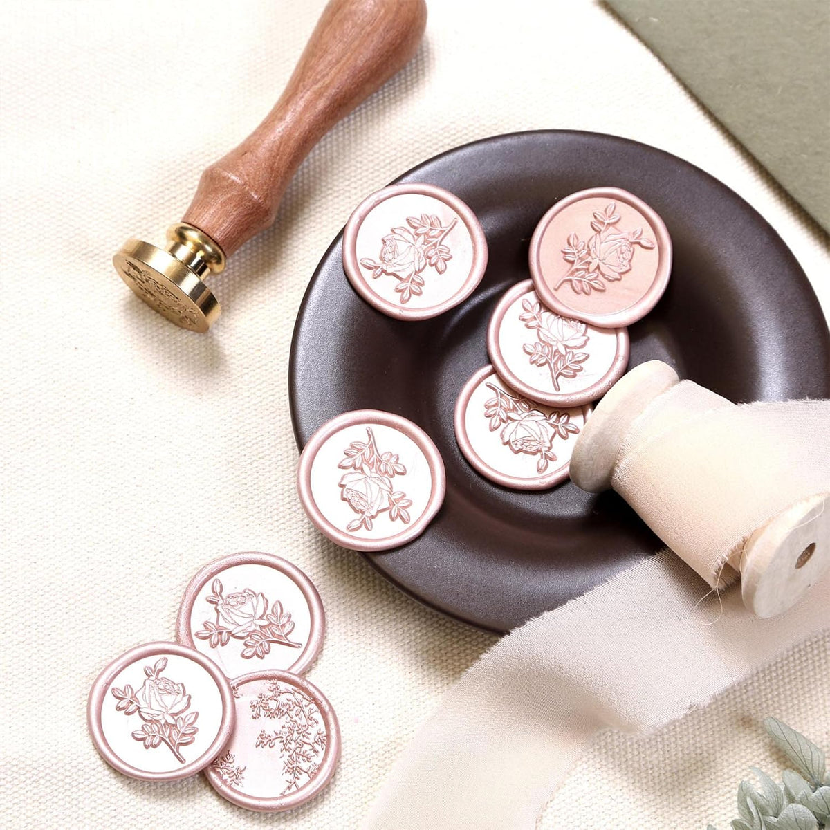 UNIQOOO Metallic Champagne Rose Glue Gun Sealing Wax Sticks for Wax Stamp, Wedding Invitation, Card