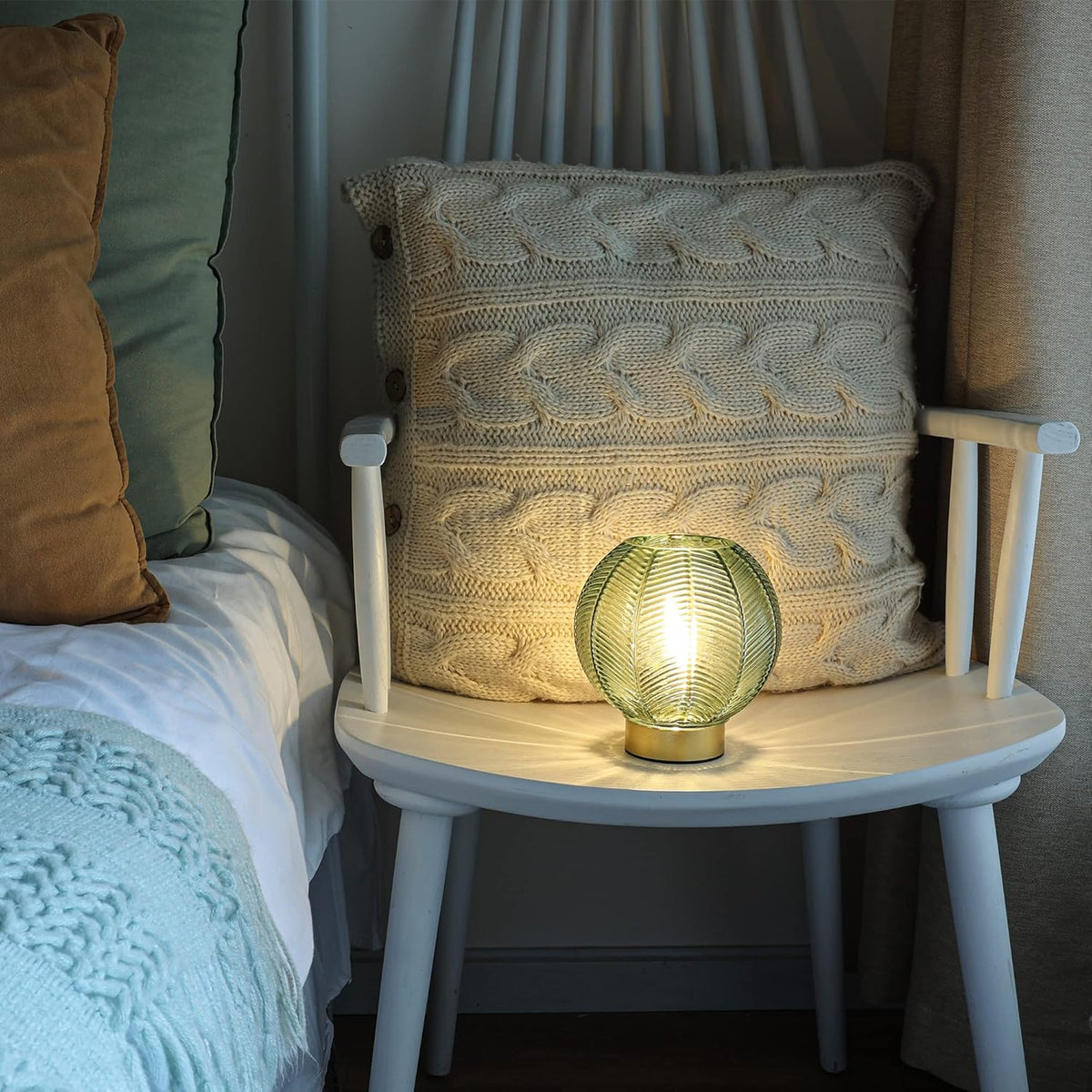 Battery Powered Lamp with Timer, Cordless Battery Operated Table Lamp with LED Bulb, Decorative