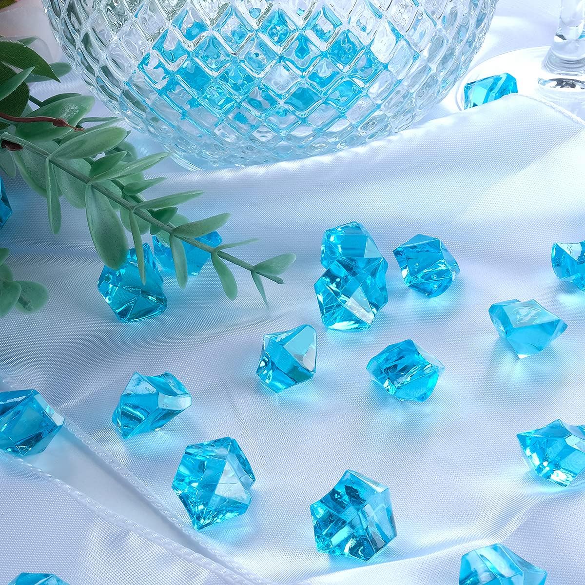 Babenest Acrylic Crushed Ice Rocks, 150 PCS Fake Crystals Plastic Ice Cubes Diamonds Gems for Vase