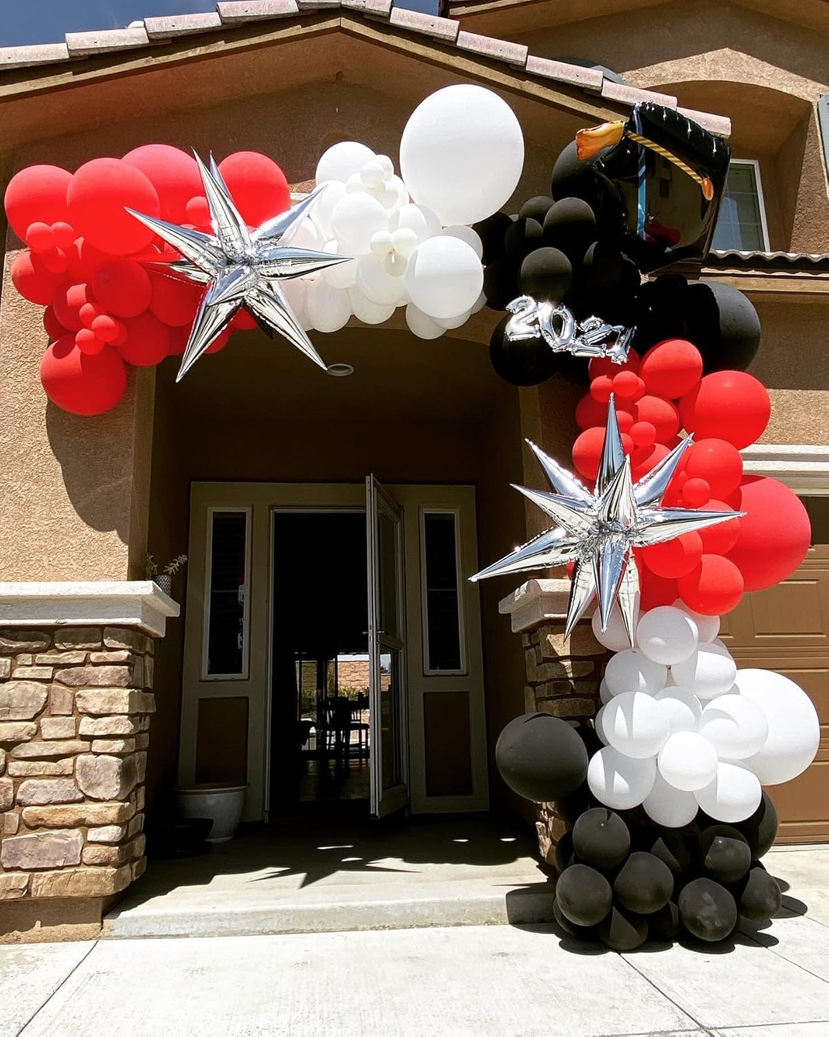 Red White Black Balloons Arch Kit, 124pcs Black White Red Confetti Balloons with 16ft Tape Strip &