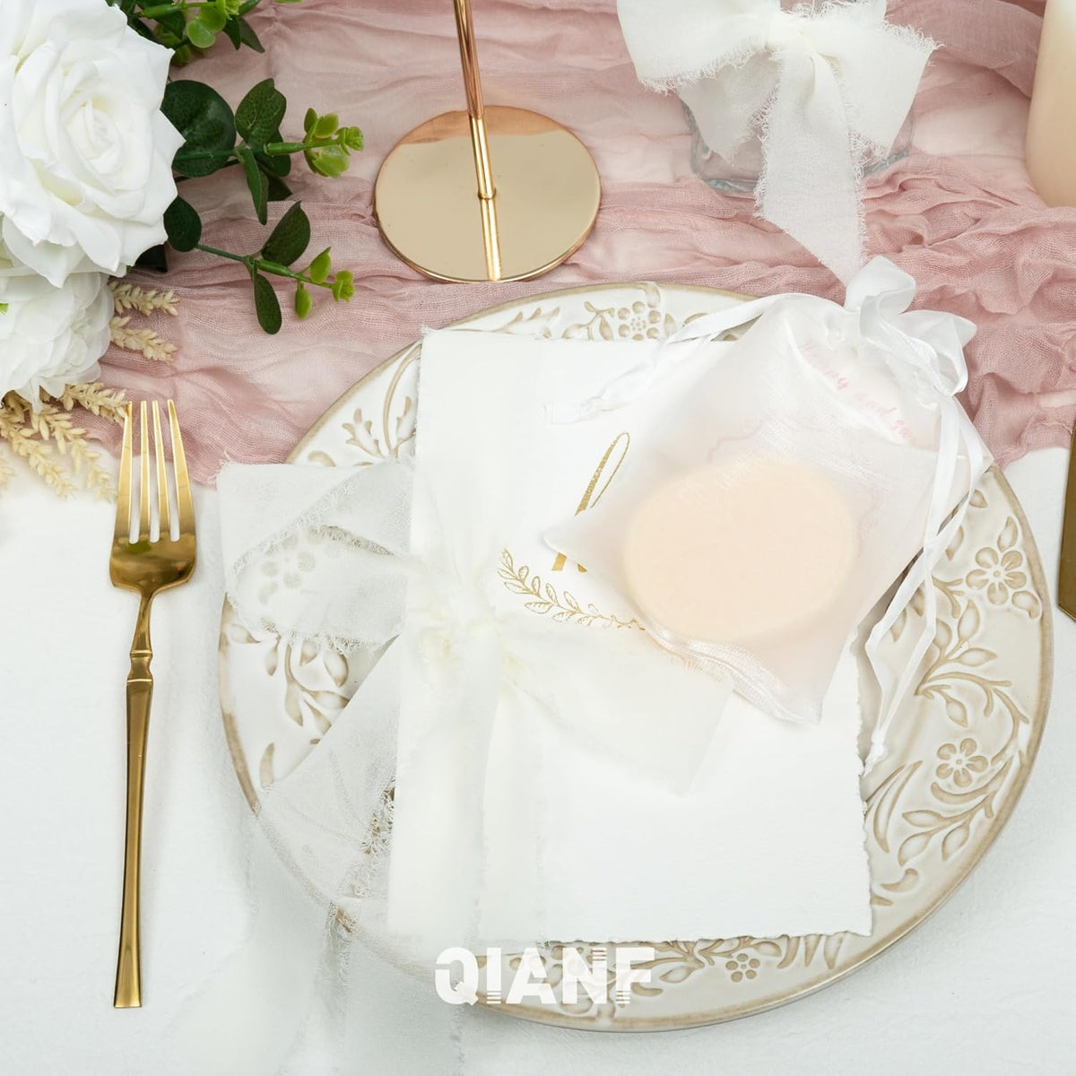 QIANF 20 Pcs White Small Organza Bags 4X6 inch for Wedding Favors with Drawstring, Mini Mesh Gift