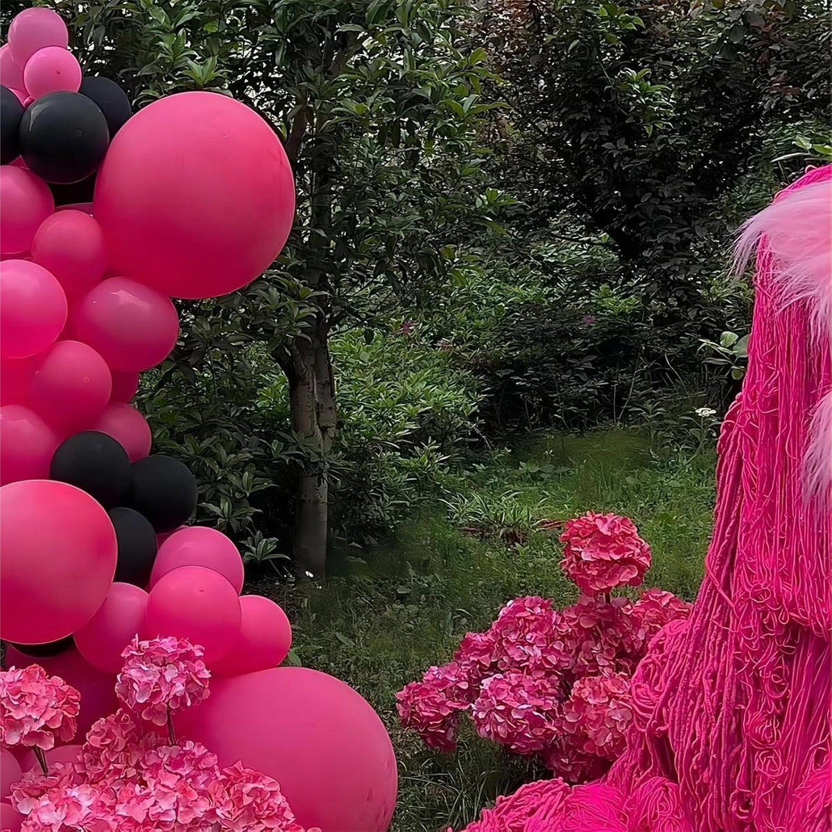 100pcs Hot Pink Balloons, Helium Quality 12 inch Bright Pink Latex Party Balloon for Birthday