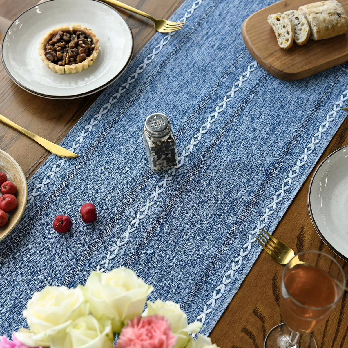 Artoid Mode Blue Rustic Cotton Linen Table Runner, Seasonal Embroidered Hollow Kitchen Dining Table