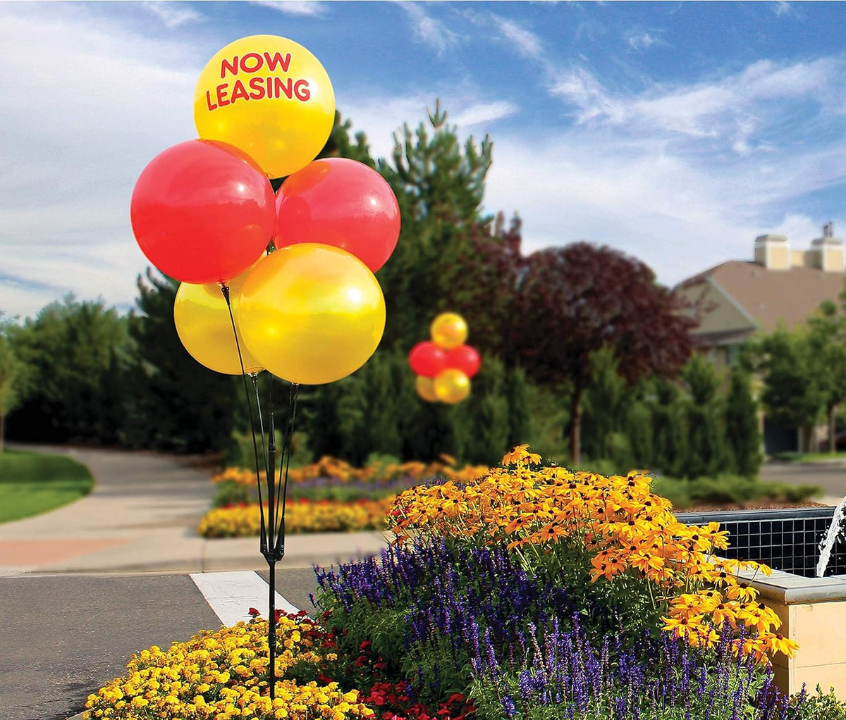 Weatherproof Reusable Balloon Cluster Kit – 5 Outdoor Balloons with Stand | Durable