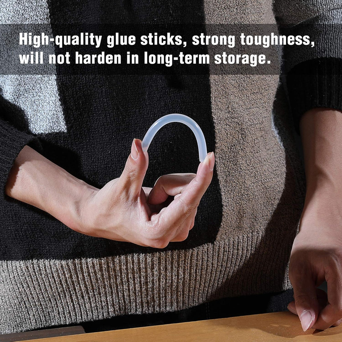 WORKPRO Full Size Hot Glue Sticks, 100-pack, 0.43x4 Inches, Compatible with Most Glue Guns