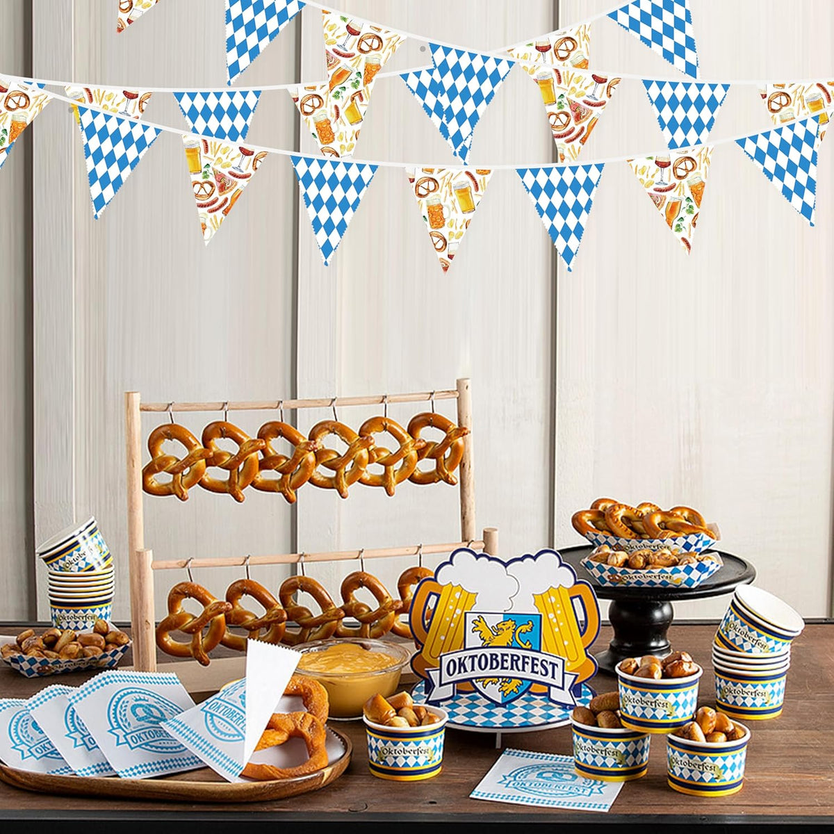 32Ft Oktoberfest Party Decorations Blue Plaid Triangle Flag Fabric Banner Pennant Garland Streamer