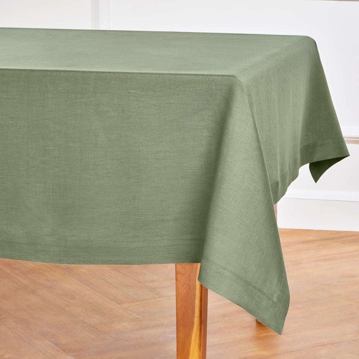 Solino Home Linen Tablecloth 60 x 120 Inch - 100% Pure Linen Oil Green Table Cloth for Rectangle