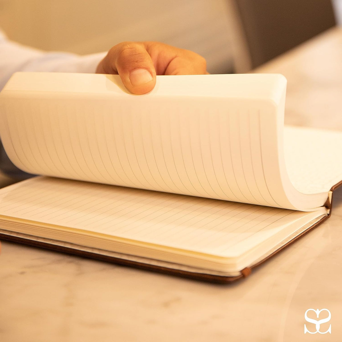 SETTINI Journal Notebook for Writing, Vegan Leather Hardcover Notebook - Pen loop, Back Pockets &
