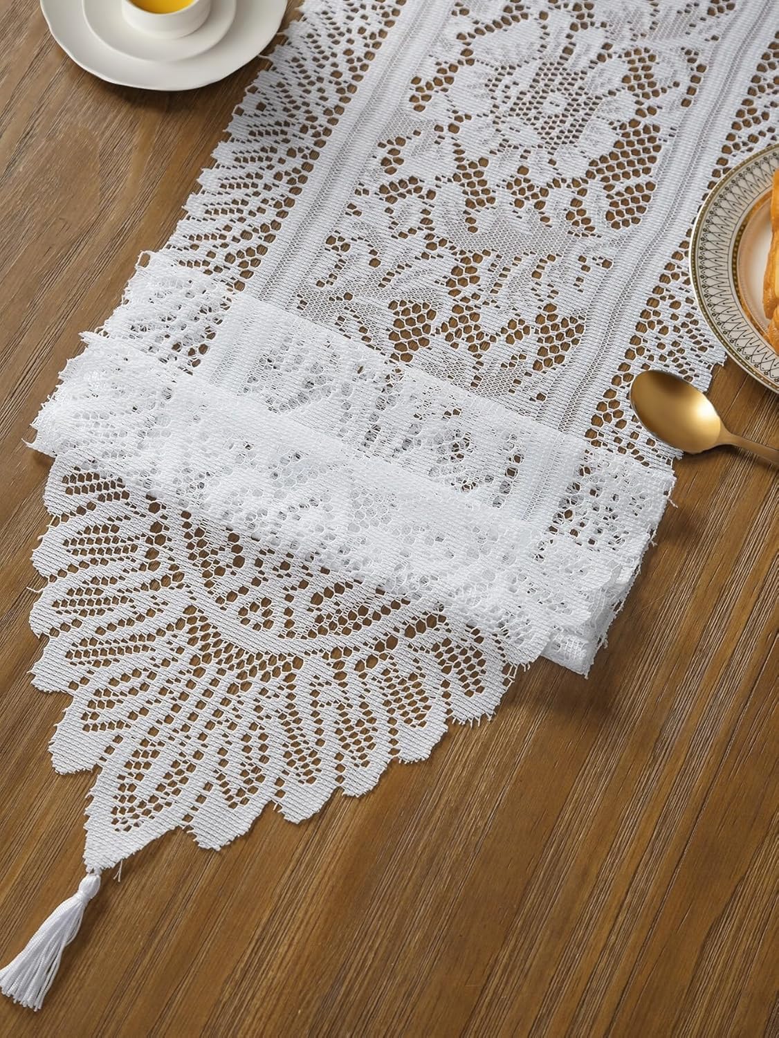 Jayla White Lace Table Runners, Elegant Vintage Lace Table Runner, Wedding Lace Decor with Floral