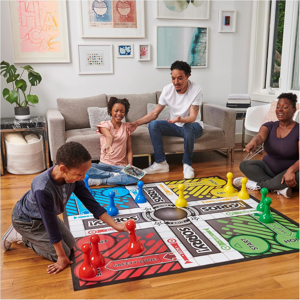 Giant SORRY! Classic Family Board Game Indoor Outdoor Retro Party Activity Summer Toy with