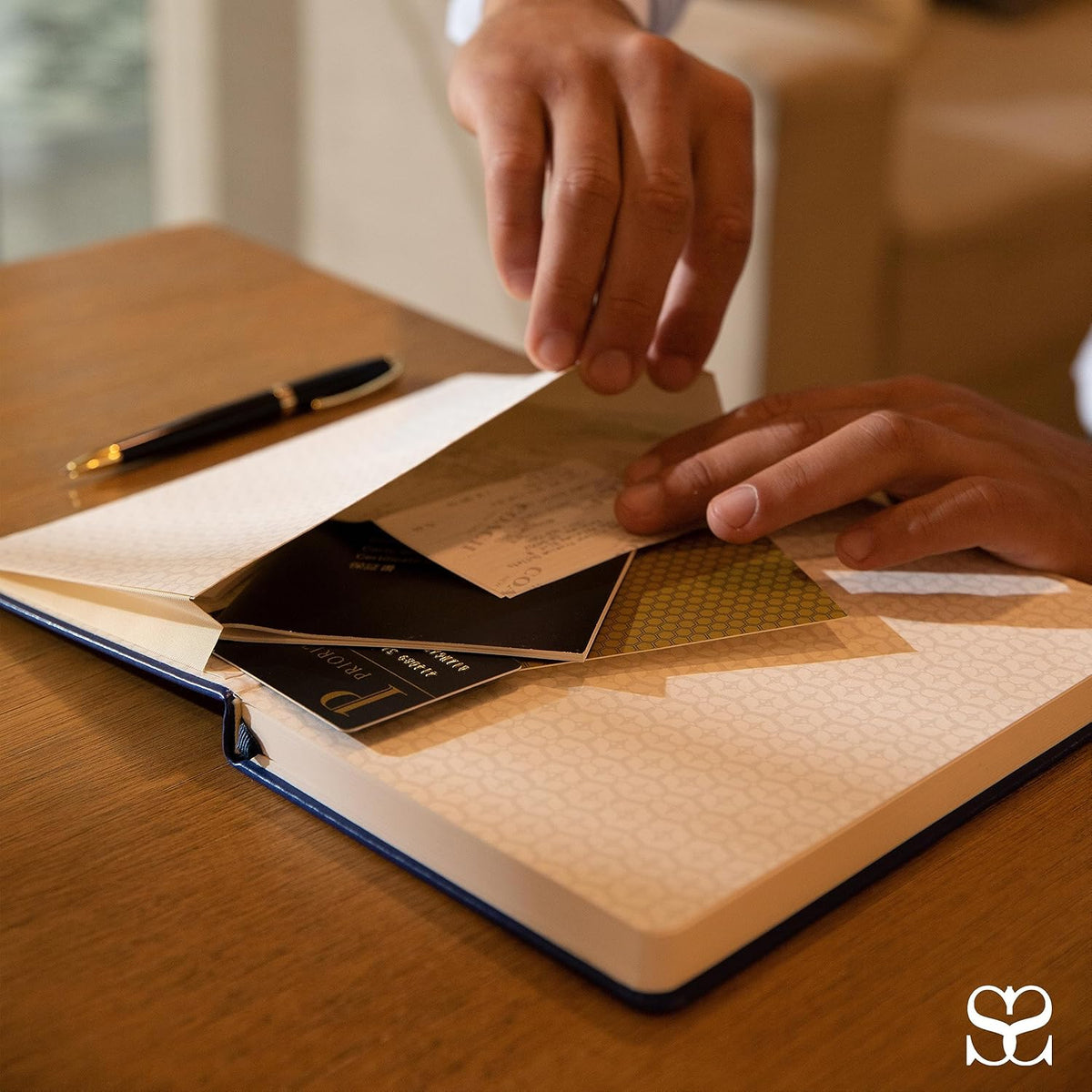 SETTINI Journal Notebook for Writing, Vegan Leather Hardcover Notebook - Pen loop, Back Pockets &