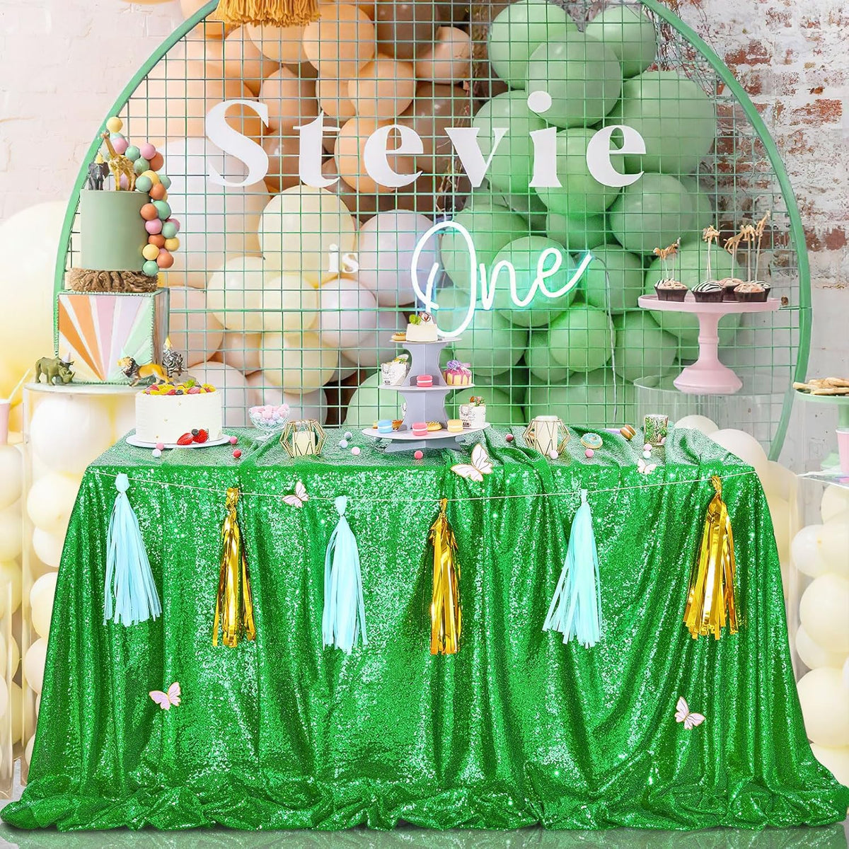 QueenDream Sequin Tablecloth - Green Party Tablecloth 90x156 Inch Green Glitter Table Cloth Sequin