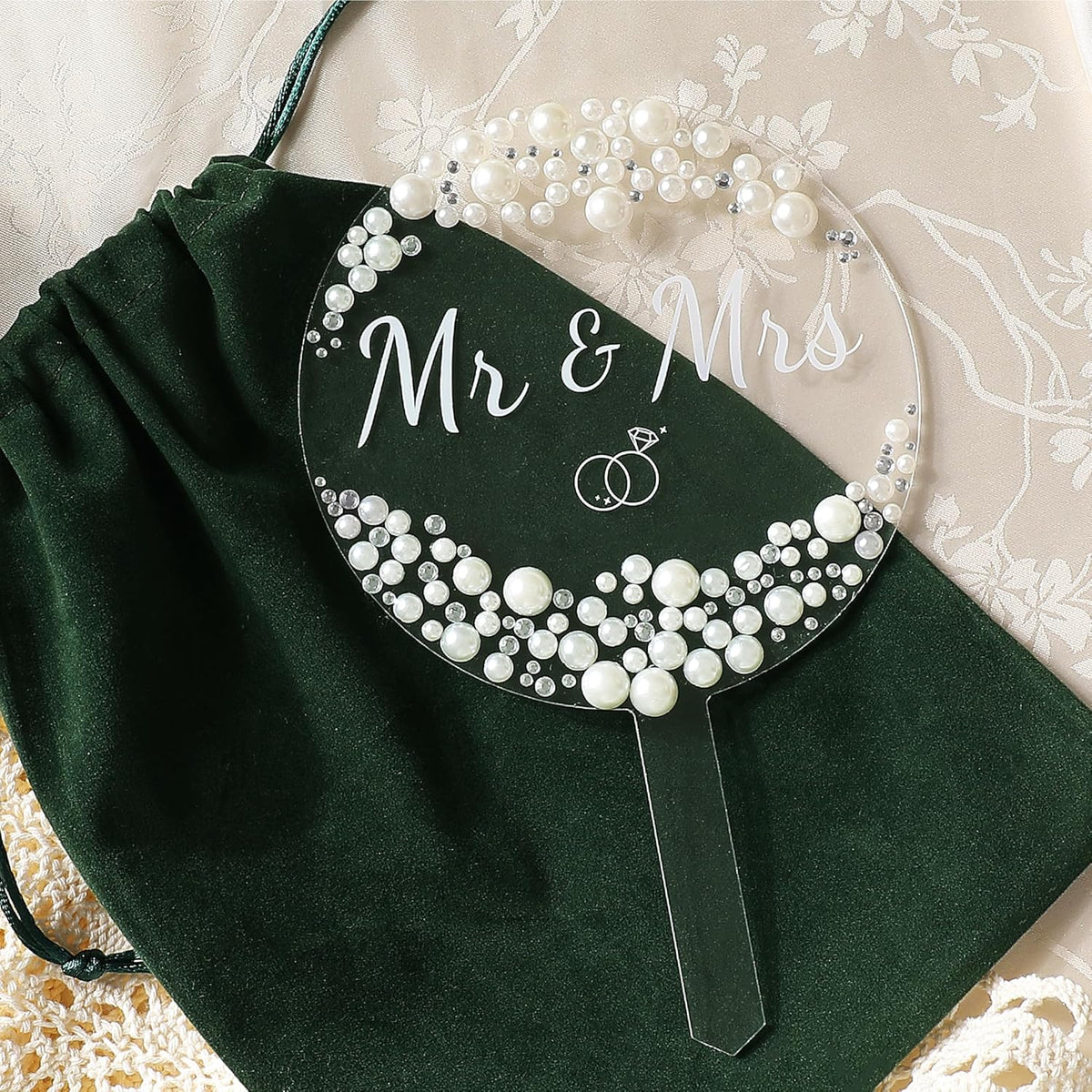 Coucoland Mr and Mrs Cake Topper - Acrylic Wedding Cake Decor with Pearls and Rhinestones for