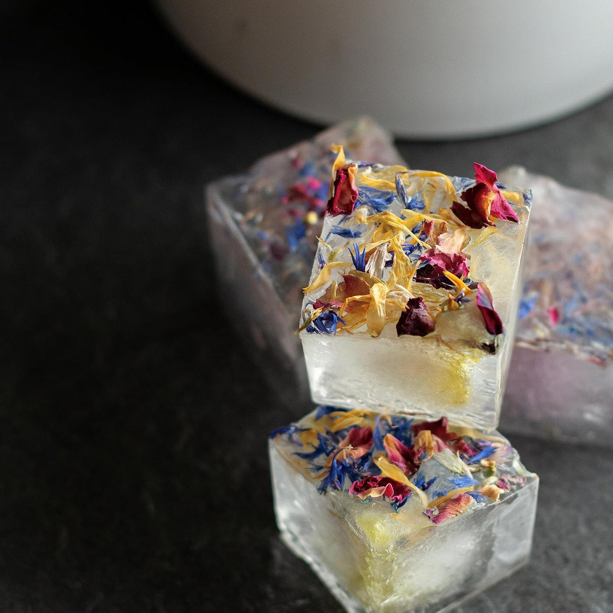MagJo Naturals Brilliant Flower Petal Blend - Edible blend of calendula, blue cornflower and rose